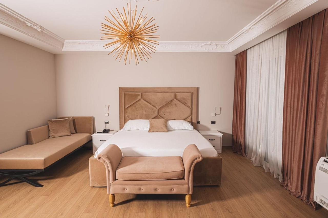 Grand Mirage Hotell Vlorë Eksteriør bilde
